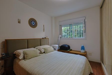 Apartamento à venda com 129m², 4 quartos e 2 vagasQuarto 3 - Suíte