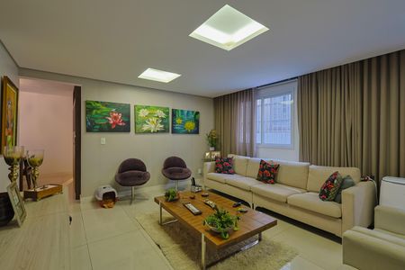 Apartamento à venda com 129m², 4 quartos e 2 vagasSala