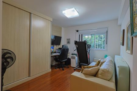 Apartamento à venda com 129m², 4 quartos e 2 vagasQuarto 4 - Suíte