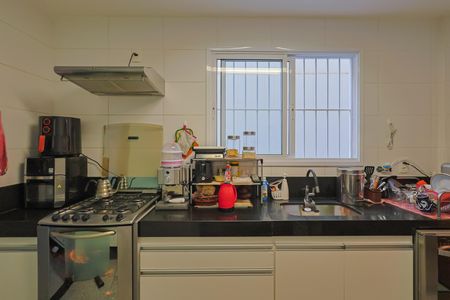 Apartamento à venda com 129m², 4 quartos e 2 vagasCozinha