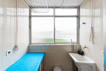 Apartamento à venda com 60m², 2 quartos e 1 vagaÁrea de Serviço