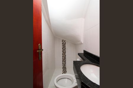 Casa à venda com 130m², 3 quartos e 2 vagas Casa à venda com 130m², 3 quartos e 2 vagasLavabo