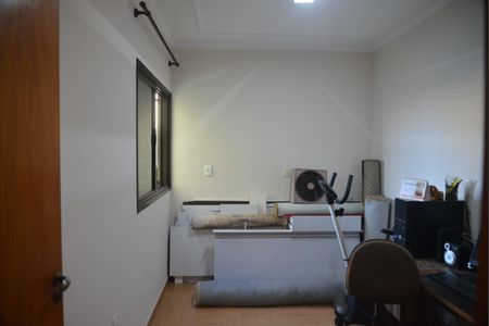 Casa à venda com 191m², 3 quartos e 3 vagasQuarto 2