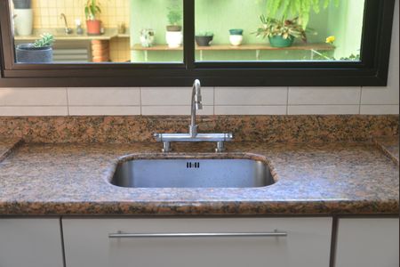 Casa à venda com 191m², 3 quartos e 3 vagasCozinha