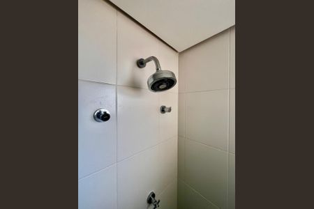 Apartamento à venda com 130m², 3 quartos e 2 vagas Apartamento à venda com 130m², 3 quartos e 2 vagasBanheiro Suíte 2