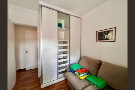 Apartamento à venda com 130m², 3 quartos e 2 vagas Apartamento à venda com 130m², 3 quartos e 2 vagasSuíte 1