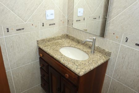 Apartamento à venda com 66m², 2 quartos e 1 vagaBanheiro da Suíte 1