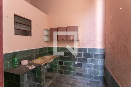 Casa à venda com 180m², 8 quartos e 8 vagas