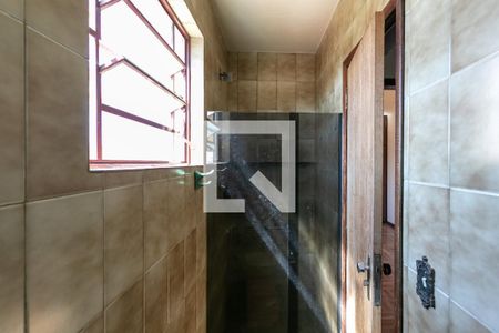Casa à venda com 180m², 8 quartos e 8 vagas