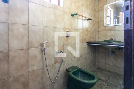 Casa à venda com 180m², 8 quartos e 8 vagas