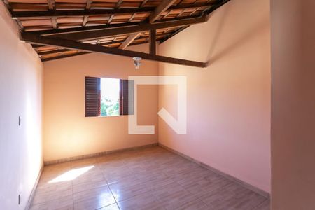 Casa à venda com 180m², 8 quartos e 8 vagas