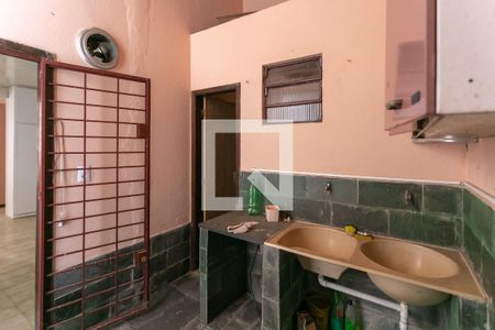 Casa à venda com 180m², 8 quartos e 8 vagas