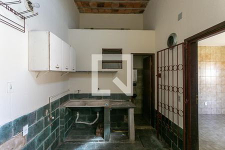 Casa à venda com 180m², 8 quartos e 8 vagas