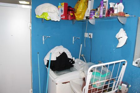 Apartamento à venda com 50m², 1 quarto e sem vagaBanheiro e Área de Serviço