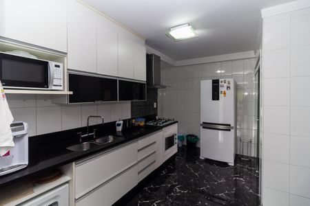 Apartamento à venda com 104m², 3 quartos e 2 vagas Apartamento à venda com 104m², 3 quartos e 2 vagasCozinha