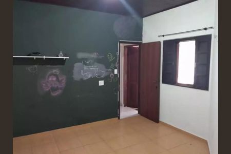 Casa à venda com 95m², 4 quartos e 3 vagas Casa à venda com 95m², 4 quartos e 3 vagasFoto 02
