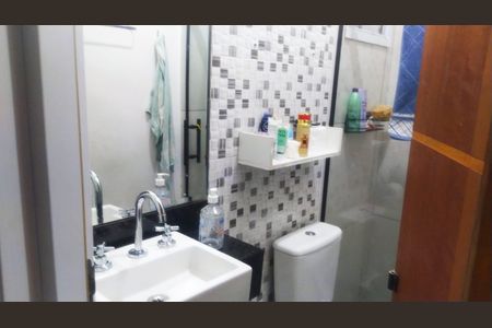 Apartamento à venda com 39m², 2 quartos e 1 vaga Apartamento à venda com 39m², 2 quartos e 1 vagaBanheiro