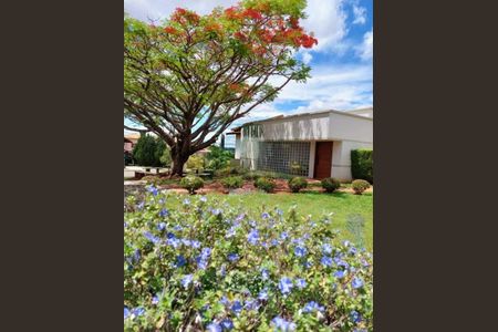 Casa de condomínio à venda com 500m², 4 quartos e 4 vagas