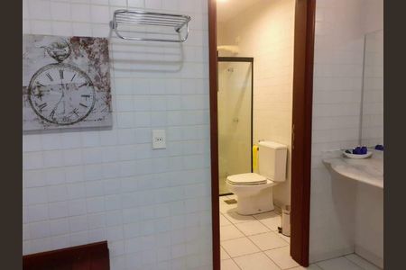 Casa de condomínio à venda com 500m², 4 quartos e 4 vagas