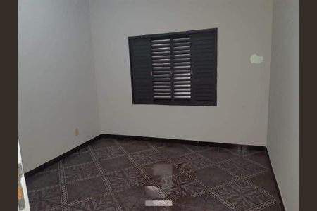 Casa à venda com 248m², 3 quartos e 4 vagas