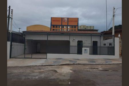 Casa à venda com 248m², 3 quartos e 4 vagas