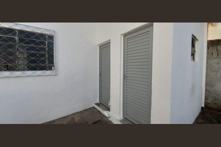 Casa à venda com 209m², 3 quartos e sem vaga