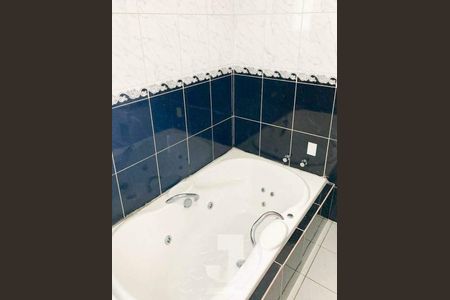 Casa à venda com 276m², 3 quartos e 3 vagas