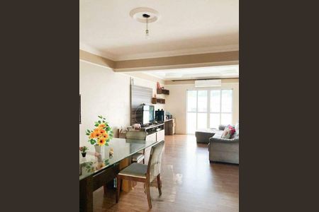 Casa à venda com 276m², 3 quartos e 3 vagas