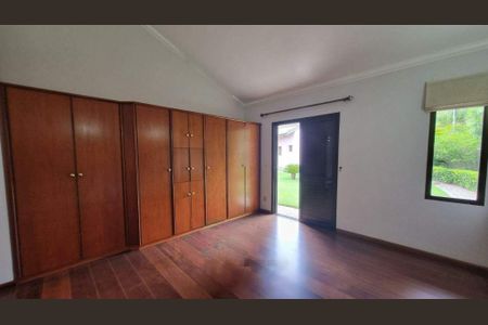 Casa de condomínio à venda com 487m², 6 quartos e 8 vagas