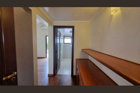 Casa de condomínio à venda com 487m², 6 quartos e 8 vagas