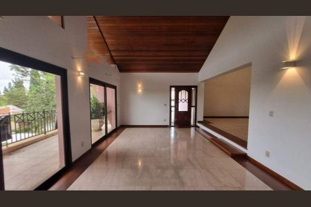 Casa de condomínio à venda com 487m², 6 quartos e 8 vagas