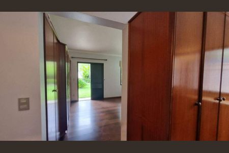 Casa de condomínio à venda com 487m², 6 quartos e 8 vagas