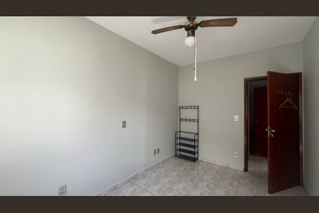 Casa à venda com 168m², 5 quartos e 2 vagas Casa à venda com 168m², 5 quartos e 2 vagasQuarto 3