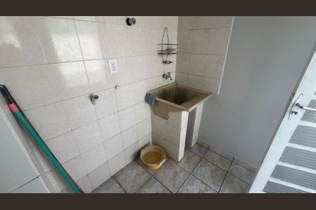 Casa à venda com 168m², 5 quartos e 2 vagas Casa à venda com 168m², 5 quartos e 2 vagasÁrea de Serviço