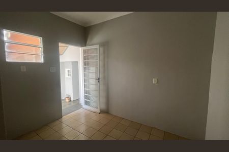 Sala de casa à venda com 5 quartos, 168m² em Parque Taquaral, Campinas