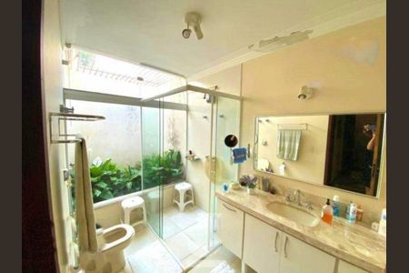 Casa à venda com 363m², 3 quartos e 6 vagas
