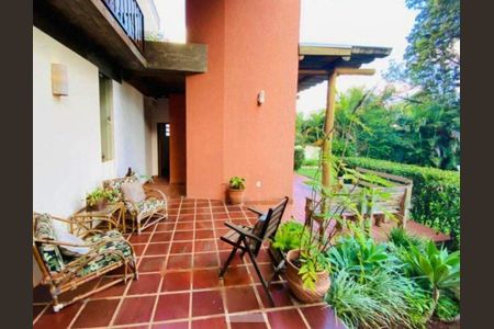 Casa à venda com 363m², 3 quartos e 6 vagas