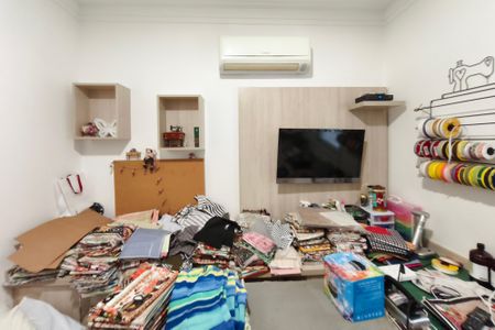 Casa de condomínio à venda com 262m², 4 quartos e 4 vagasQuarto 2