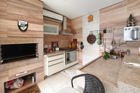 Casa de condomínio à venda com 262m², 4 quartos e 4 vagasÁrea gourmet