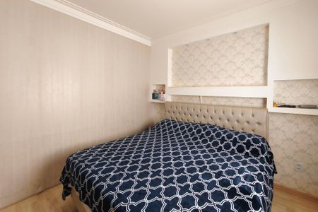 Casa de condomínio à venda com 262m², 4 quartos e 4 vagasSuíte 1