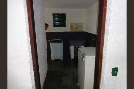 Casa à venda com 157m², 3 quartos e 4 vagas