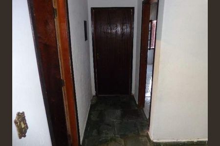 Casa à venda com 157m², 3 quartos e 4 vagas