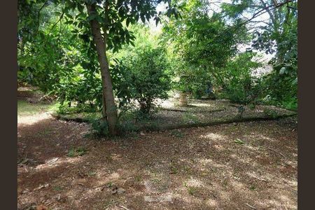 Casa à venda com 157m², 3 quartos e 4 vagas