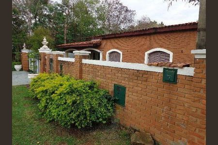 Casa à venda com 157m², 3 quartos e 4 vagas