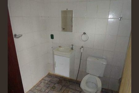 Casa à venda com 157m², 3 quartos e 4 vagas