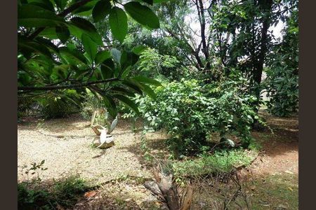 Casa à venda com 157m², 3 quartos e 4 vagas