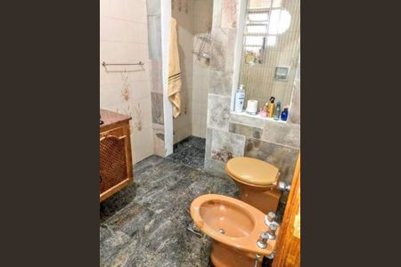 Casa à venda com 750m², 3 quartos e 6 vagas