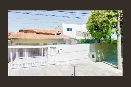 Casa à venda com 224m², 3 quartos e 4 vagas