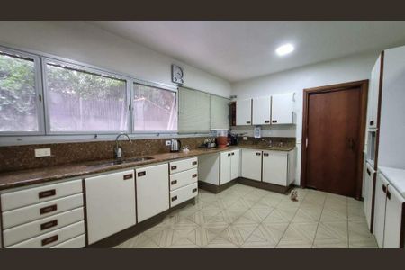 Casa de condomínio à venda com 960m², 6 quartos e 6 vagas