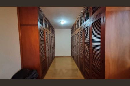Casa de condomínio à venda com 960m², 6 quartos e 6 vagas